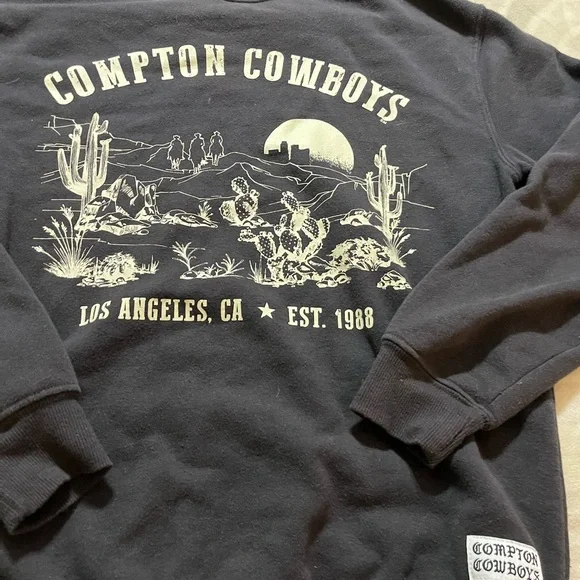 Compton Cowboys Sweatshirt Mens XS Western Cowboys Gray Pullover - Picture 2 of 5